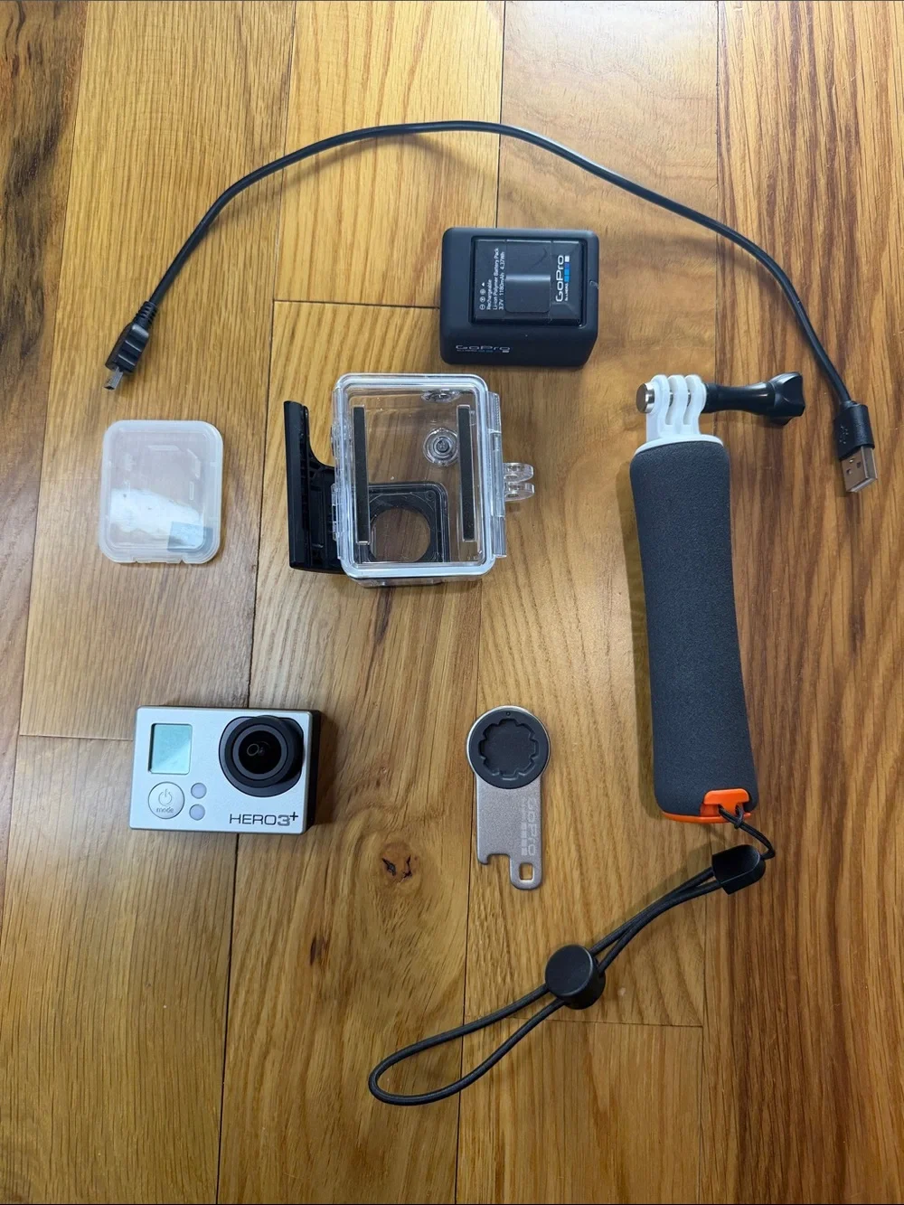 GoPro HERO3+ Silver Camera Bundle 2 Batteries Charger Waterproof Case Accessorie